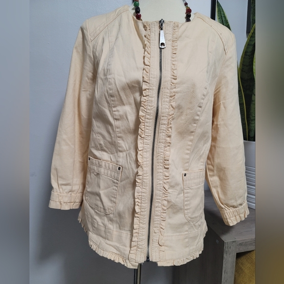 Jacket - Picture 3 of 9